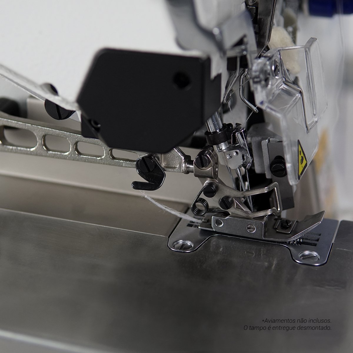 Máquina de Costura Interlock Jin/Juki 5 Fios para Tecidos Pesados